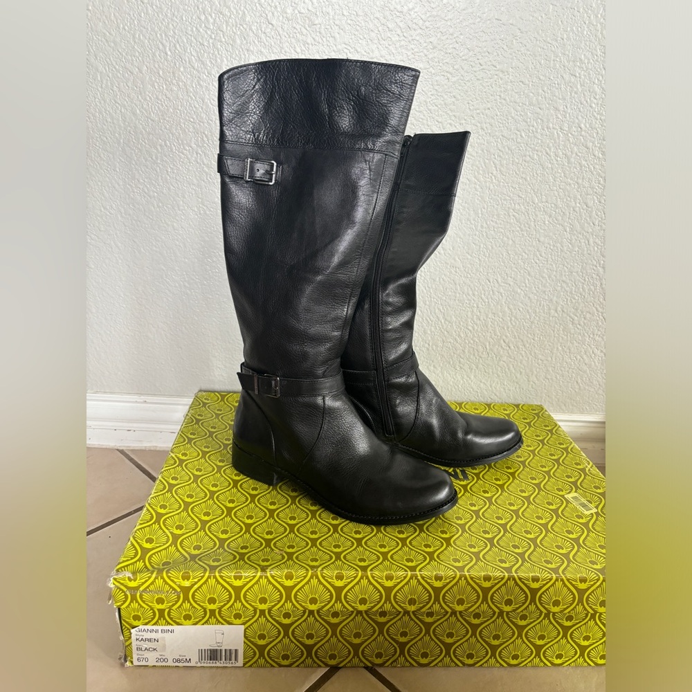 Gianni Bini black leather riding boots. Size 8.5. Good condition.